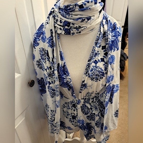 One Way Women's Floral Print Romper With Halter Top Long Bands   Size 10 - Picture 3 of 8